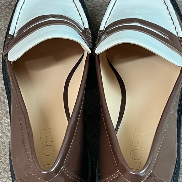 LOFT Women’s size 7 Chocolate and White Two Tone Penny Loafers New Without Box - Picture 9 of 13